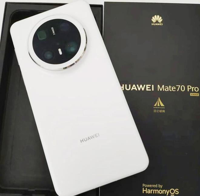 o真机使用感受憋了一肚子心里话不吐不快！爱游戏app网站华为Mate 70 Pr(图2)